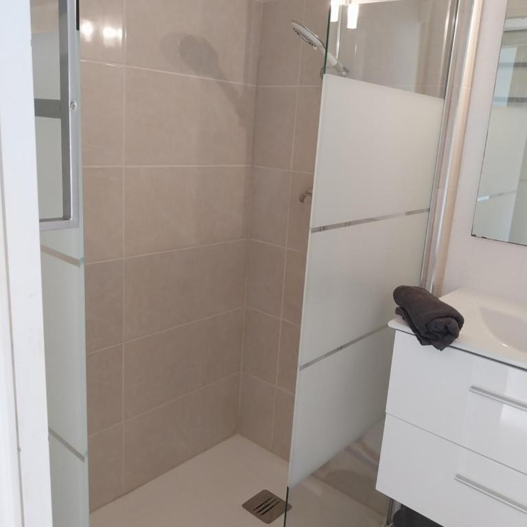 Le Petit Coeur à Canet - Superbe T2 piscine, tennis, climatisation, parking privé - Apartamento de 1 dormitorio - 15