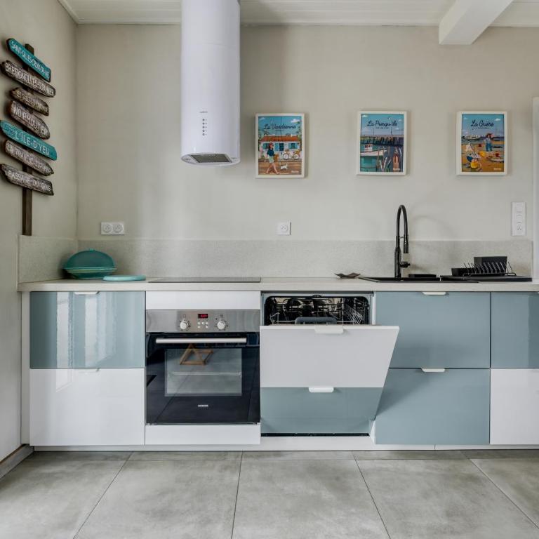 Maison de famille spacieuse à 1 min de la plage à pied, 2 chambres - Two-Bedroom House - 8