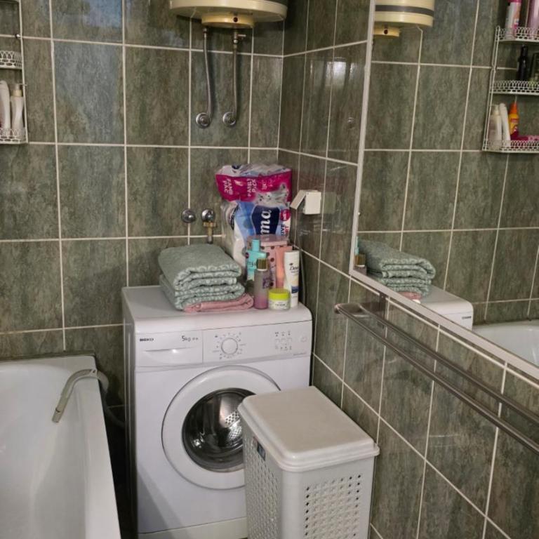 Sophie's Emerald Studio apartment - One-Bedroom Apartment - 2