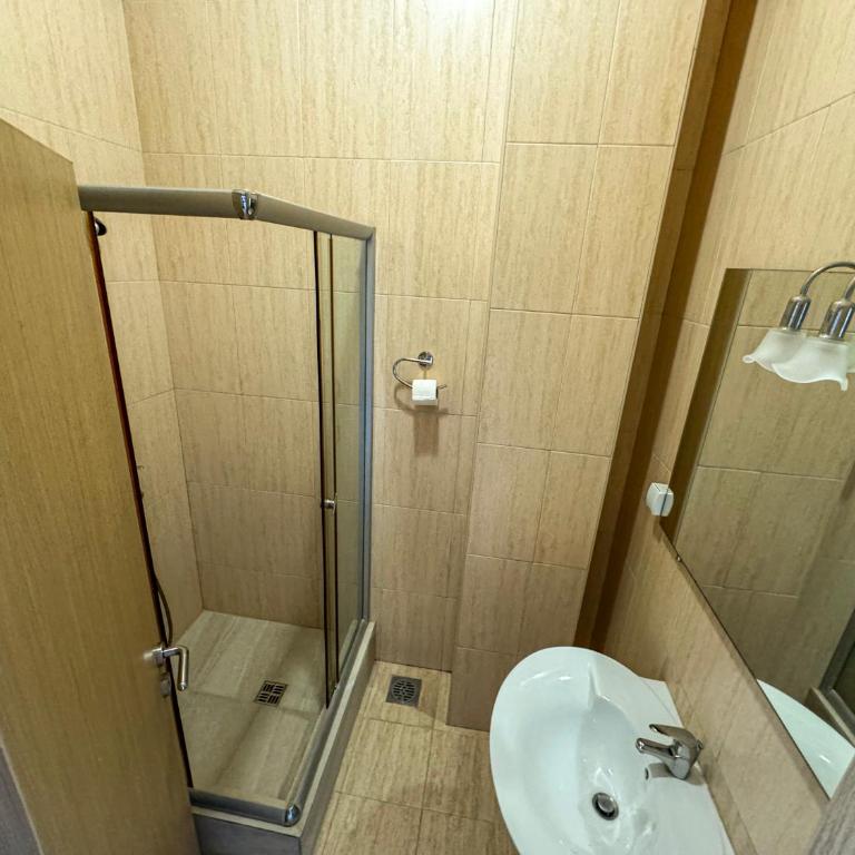 Biser Apartmani - Double Room - 5