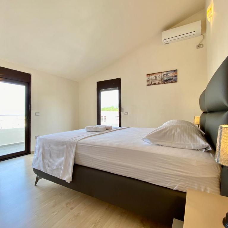 Fimi Apartments - Apartman s 1 Spavaćom Sobom i Terasom - 7