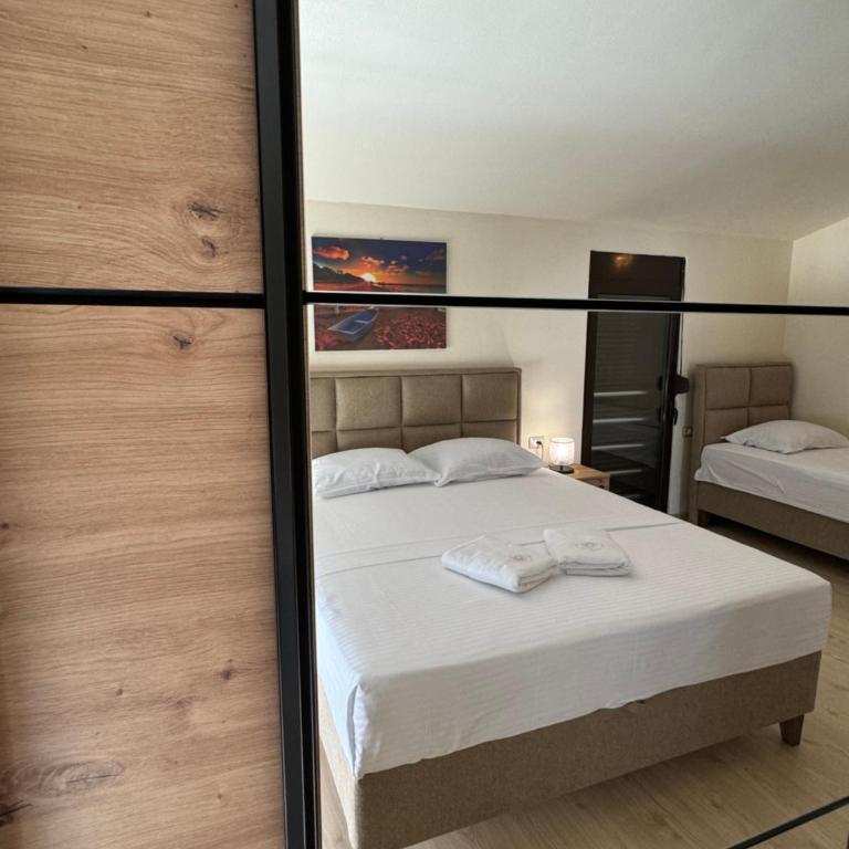 Fimi Apartments - Apartman s 1 Spavaćom Sobom i Balkonom - 3