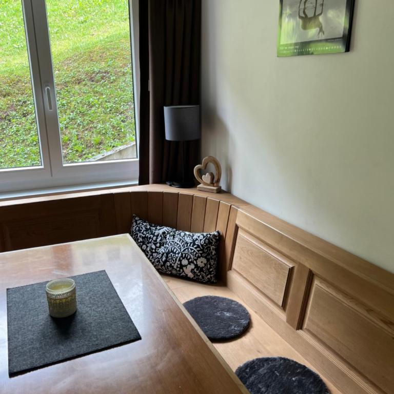 Ferienwohnung Pontresina - Chesa Andrea - Gartensitzplatz - Apartment mit 3 Schlafzimmern - 2