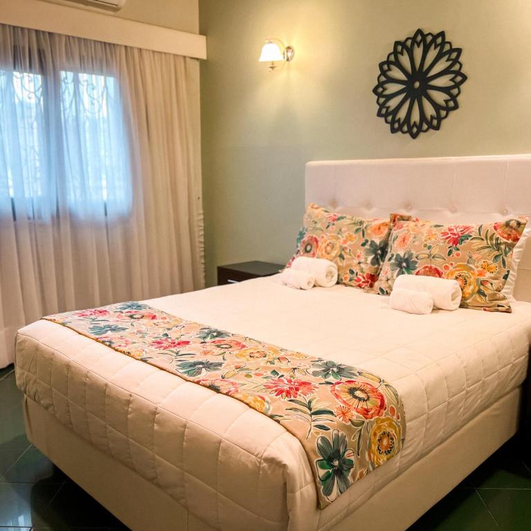 Mburucuyá Hotel Boutique - Standard Double Room - 4
