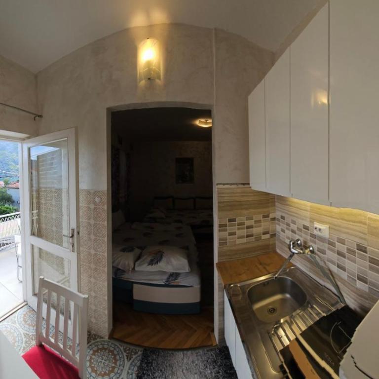 AB Apartmani Risan - Apartman sa 1 Spavaćom Sobom - 19