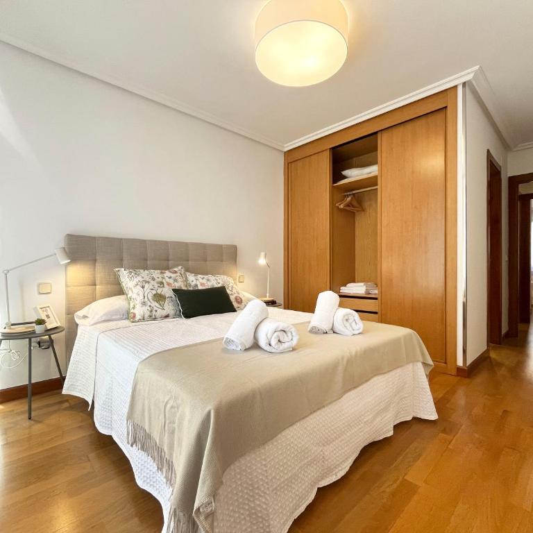 VUT Plaza Fontana - Apartamento de 3 dormitorios con vistas al parque - 13