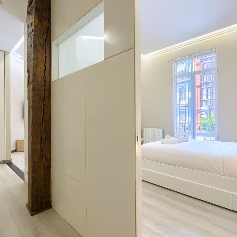 Abando Station Pintxos by Next Stop Bilbao - Three-Bedroom Apartment - 13
