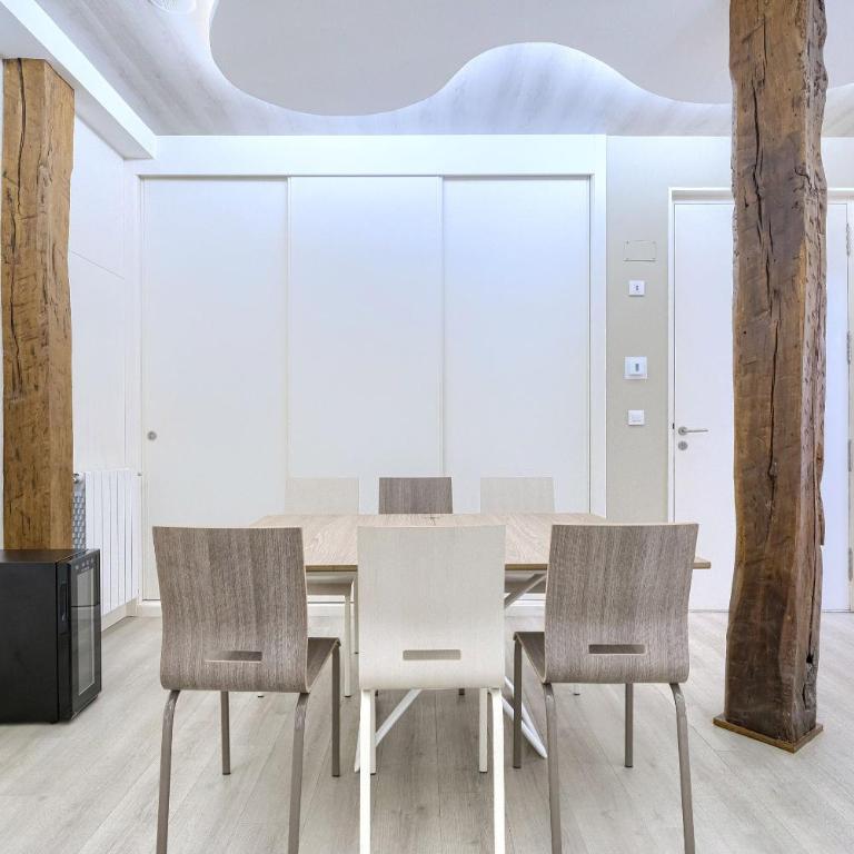 Abando Station Pintxos by Next Stop Bilbao - Three-Bedroom Apartment - 20