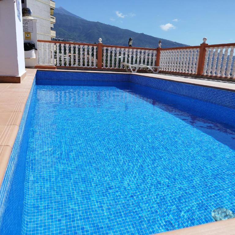 Rosi's Valle Luz - Estudio - 1