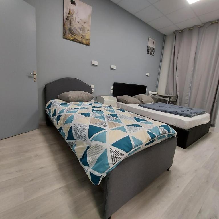 Ardenn'Hotel - Chambre Triple - 1