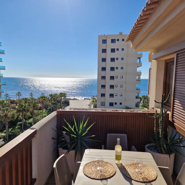 PUNTA PRIMA Seaview - Apartamento de 2 dormitorios con vistas al mar - 1