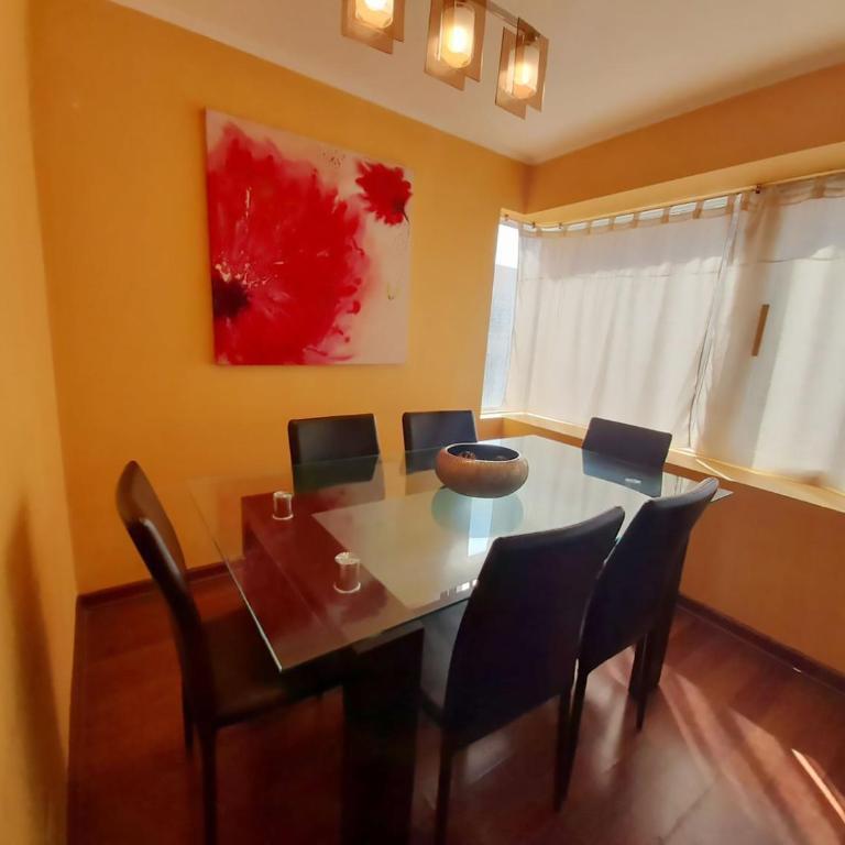 VIP Apartments Chile - Three-Bedroom Apartment - 14