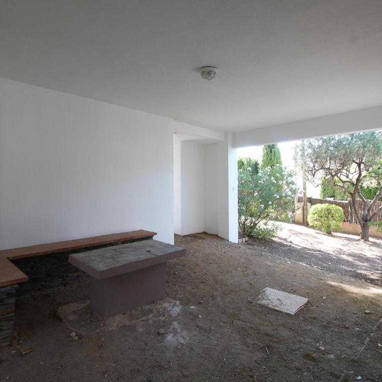 Villa Espaciosa con Jardín Cerca de la Playa - ES-228-168 - Casa - 19