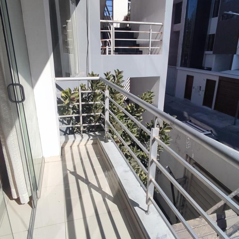Departamento amplio y bonito en Arequipa - Apartamento de 3 dormitorios con balcón - 37