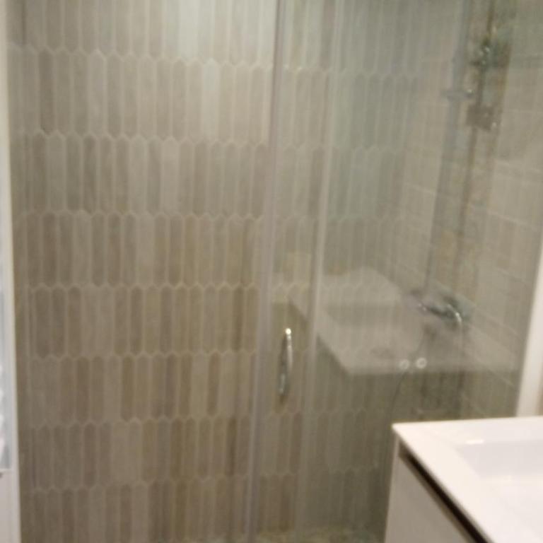 Private room à la hume - Chambre Double avec Salle de Bains Privative - 8