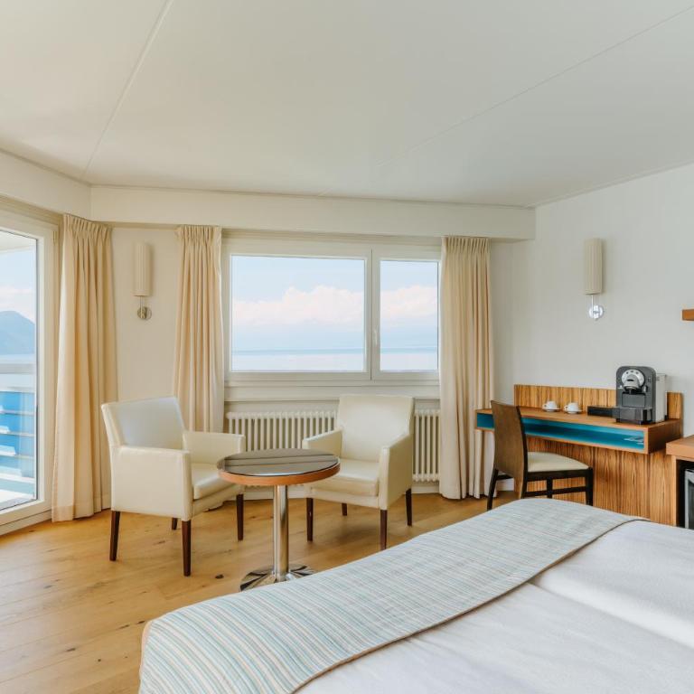Hotel Mona - Panoramazimmer — Seesicht und Balkon - 4