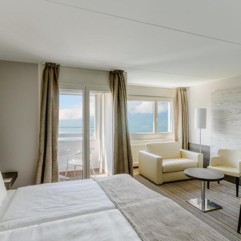 Hotel Mona - Classy Junior Suite — Seeblick und Balkon - 3