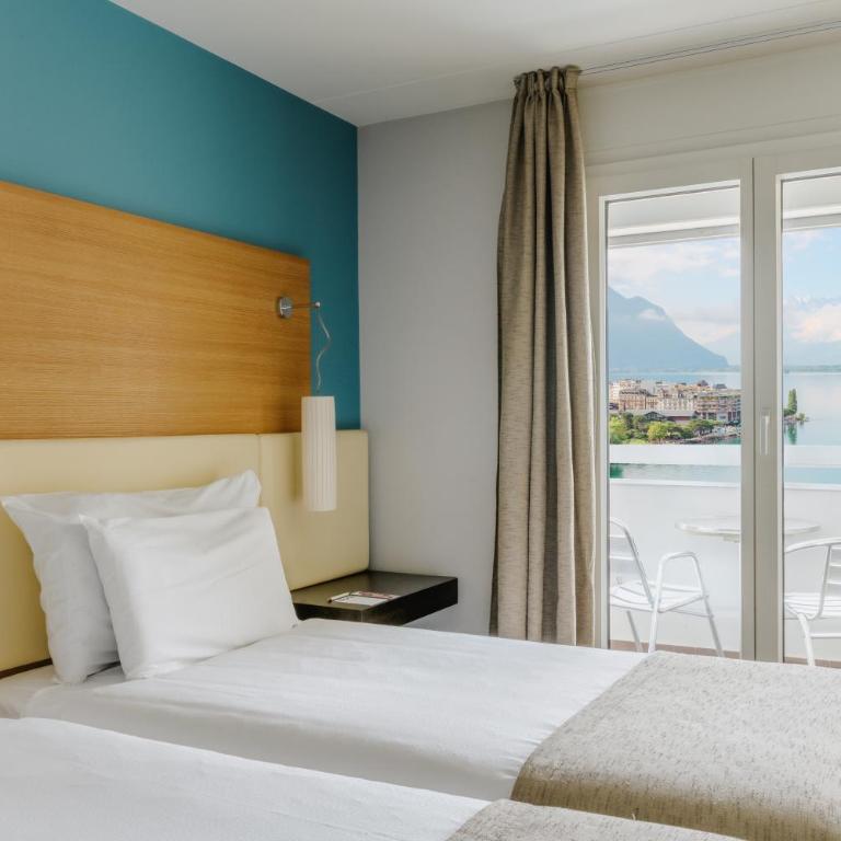 Hotel Mona - Doppelzimmer Privilege mit Balkon und Seeblick - 3