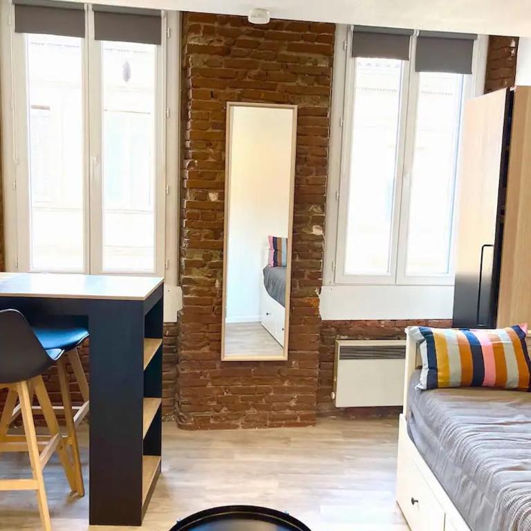 Superbe studio, NEUF, st Cyprien - Apartamento de 1 dormitorio - 8
