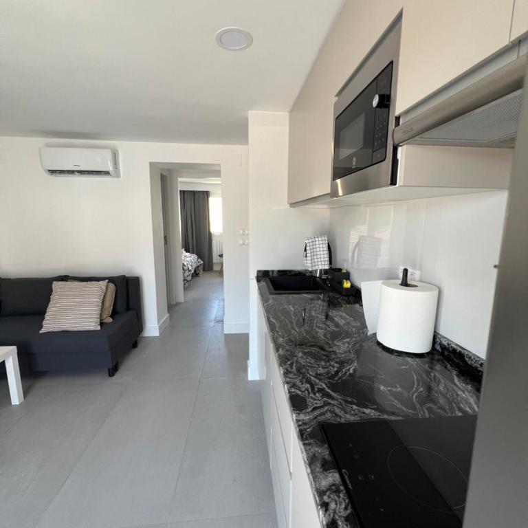 Apartamento Matías de Cazorla by Clabao - Two-Bedroom Apartment - 21
