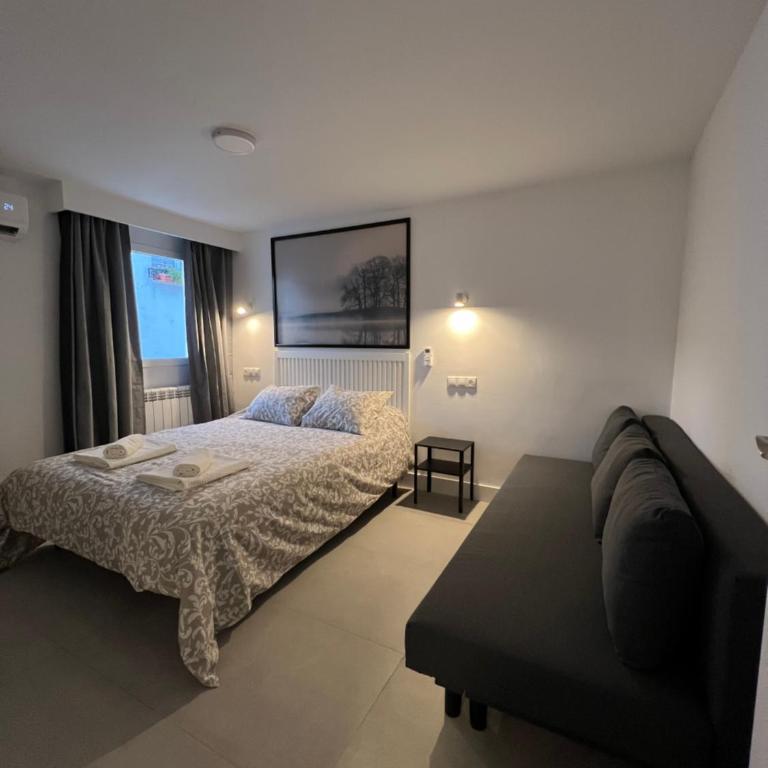 Apartamento Matías de Cazorla by Clabao - Two-Bedroom Apartment - 48