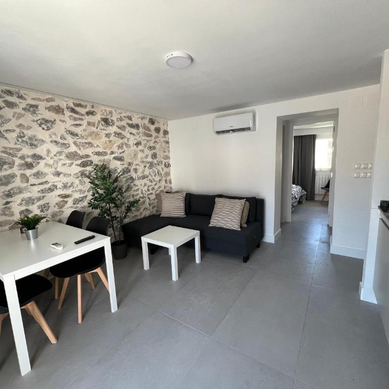 Apartamento Matías de Cazorla by Clabao - Two-Bedroom Apartment - 11