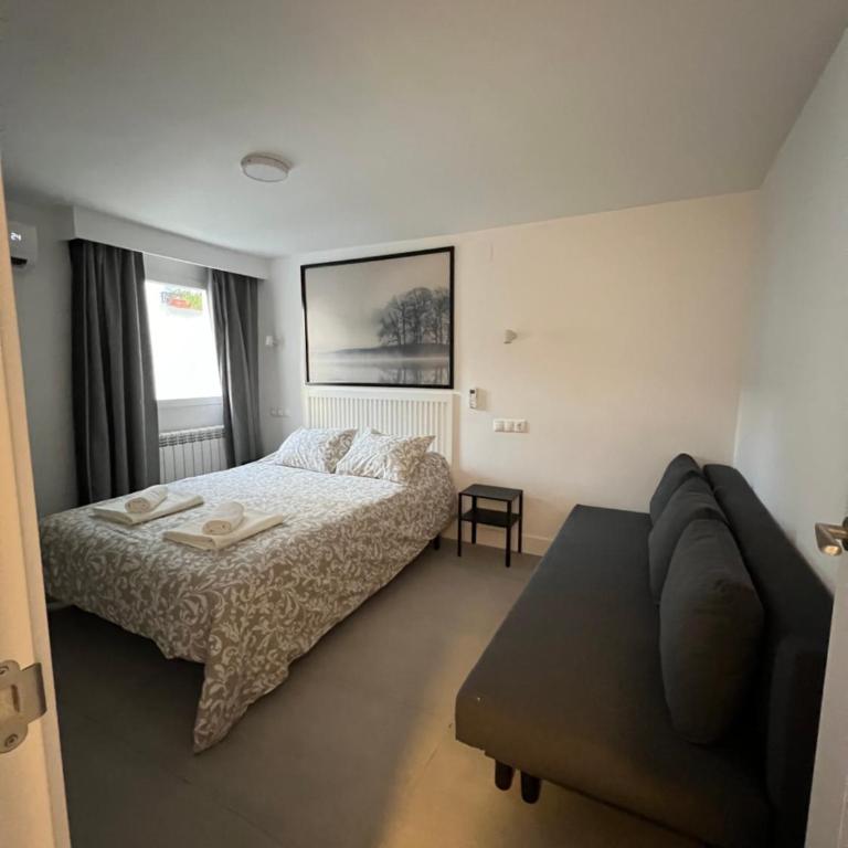 Apartamento Matías de Cazorla by Clabao - Two-Bedroom Apartment - 50