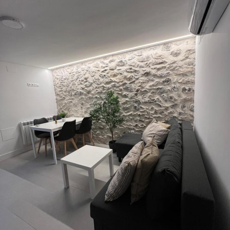 Apartamento Matías de Cazorla by Clabao - Two-Bedroom Apartment - 13