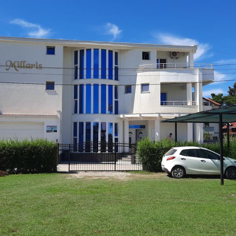 Apartmani Vila Milaris - Deluks Studio - 8