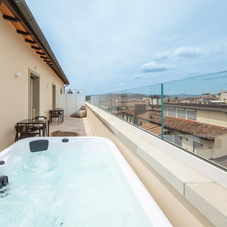 Penthouse with Terrace over Florence - Appartamento con 2 Camere da Letto - 25