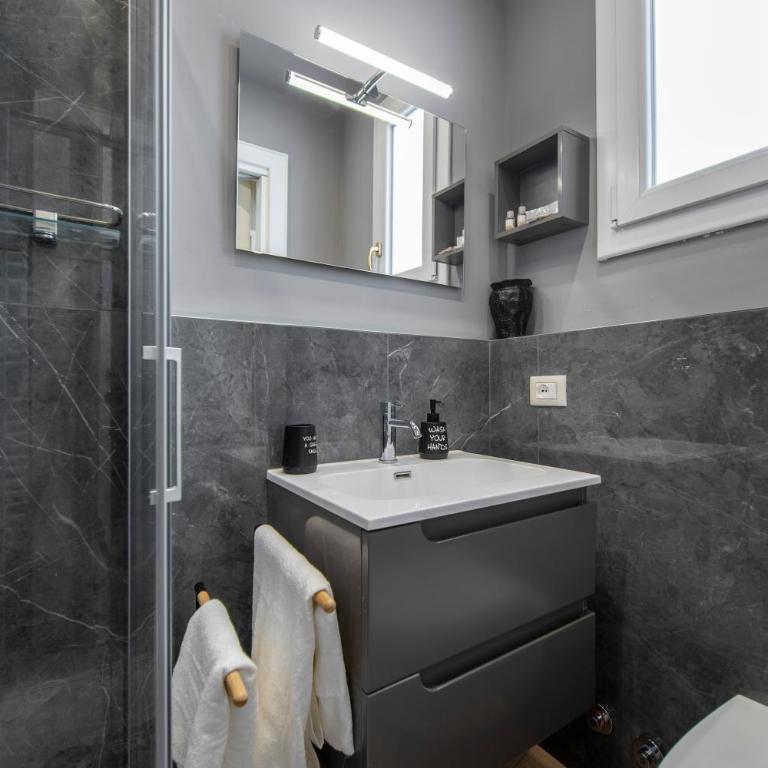 Penthouse with Terrace over Florence - Appartamento con 2 Camere da Letto - 29