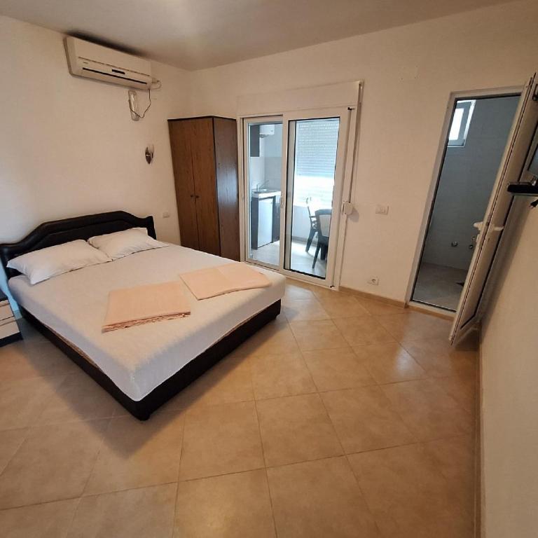 Aldina Apartments - Standardni Studio - 11