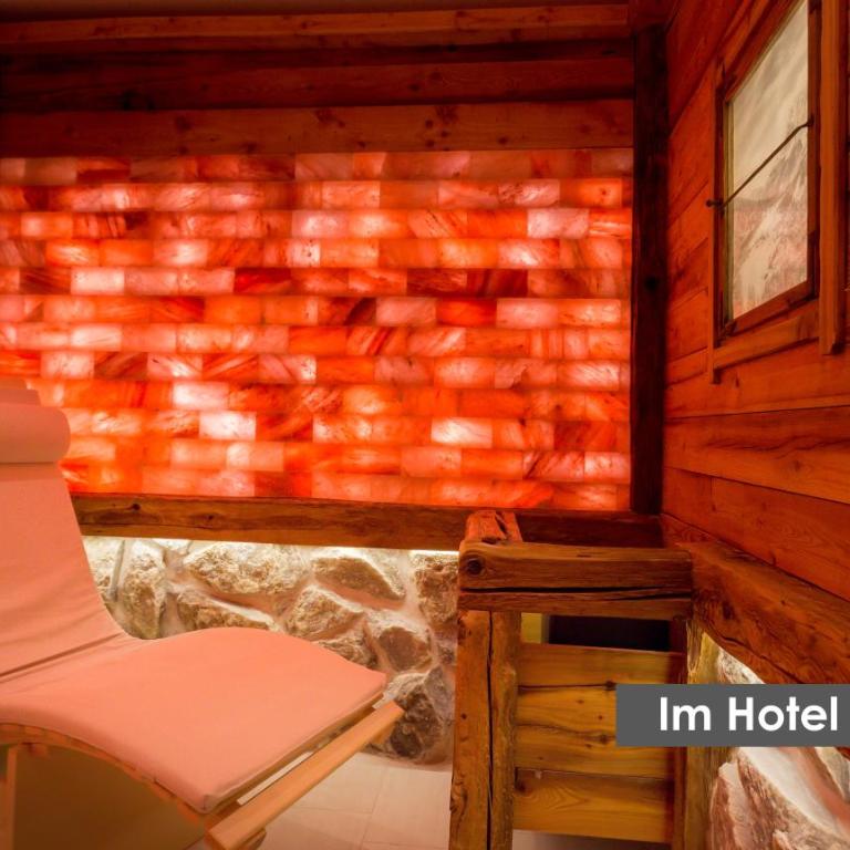 Bichlhof Appartements, mit Wellness im Hotel Charlotte - Apartment with open gallery - 13