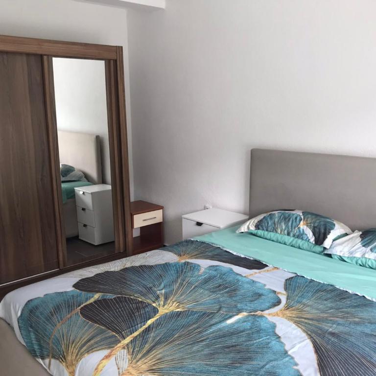 Family house Grbalj - Apartman sa 2 Spavaće Sobe - 8