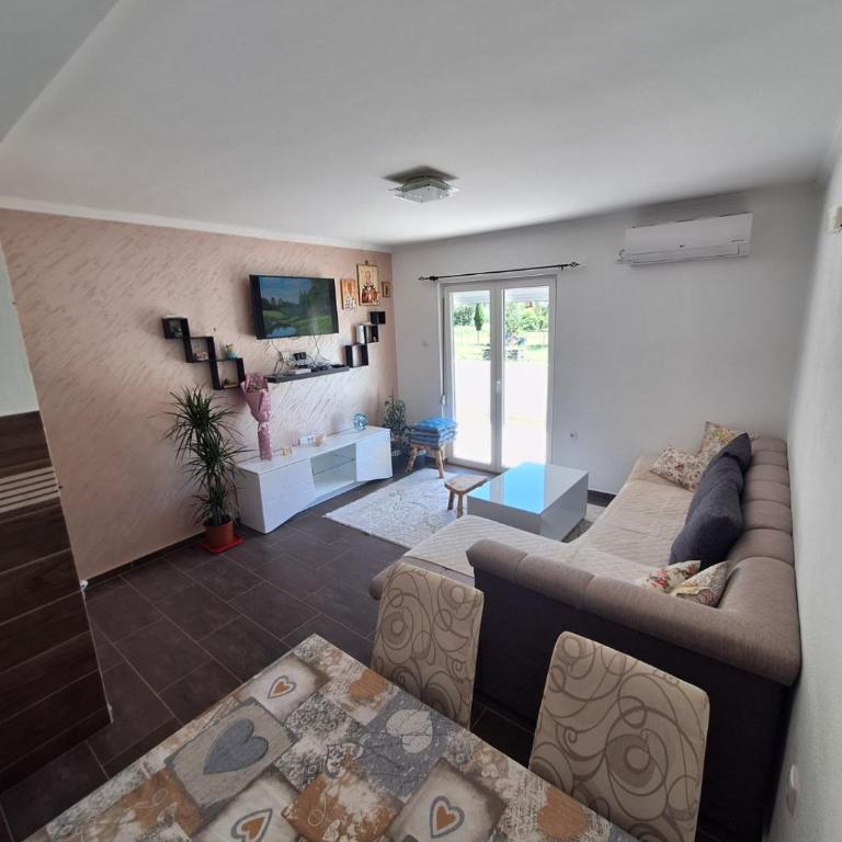 Family house Grbalj - Apartman sa 2 Spavaće Sobe - 12