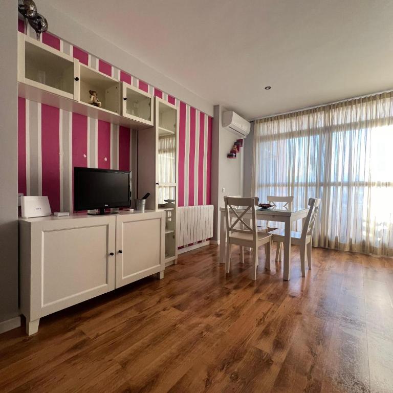 Apartamentos Fénix - One-Bedroom Apartment - 8