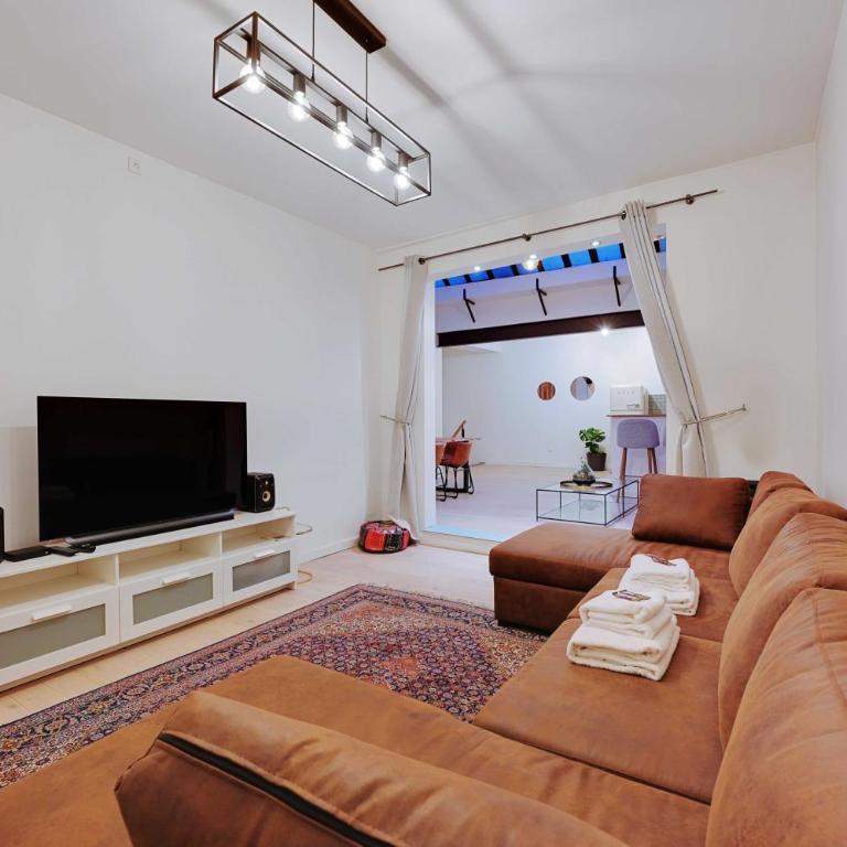 Chic apartment - 2BR-6P - Center of Paris - Two-Bedroom Apartment - 7