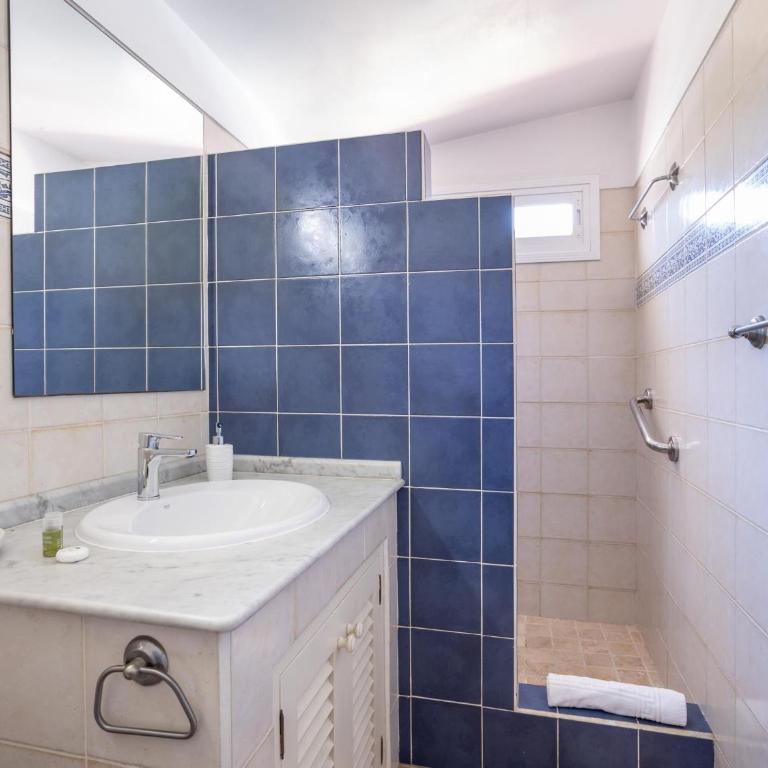 Villa Panama, 5min walk to the Beach - Casa - 34