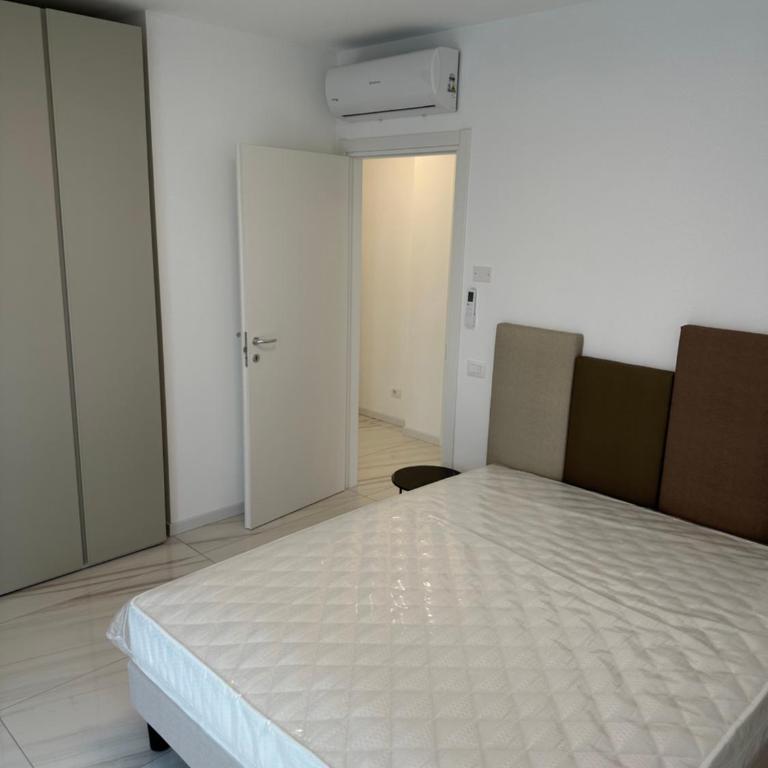Beach Palace with small swimming pool, private beach, parking - Appartamento con 2 Camere da Letto - 27