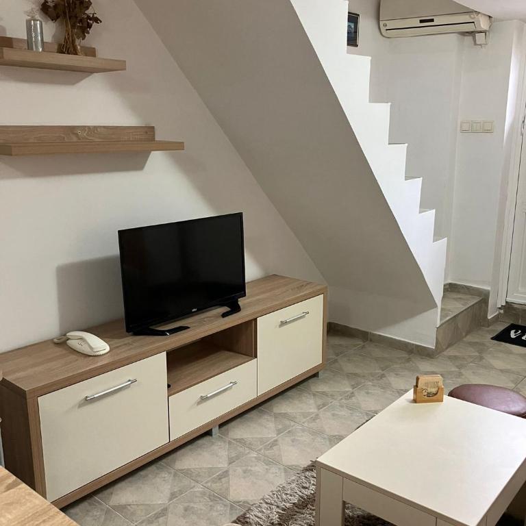 Stan Lazic - Apartman sa 2 Spavaće Sobe - 1
