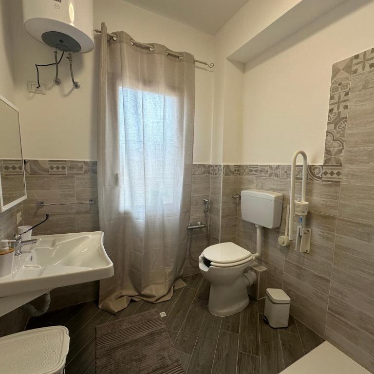 Intero Appartamento con Vasca Idromassaggio e Solarium - Villa Ciaculli - Suite con Terrazza - 7