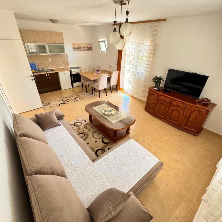 Lulu Garden - Apartman sa 1 Spavaćom Sobom - 2