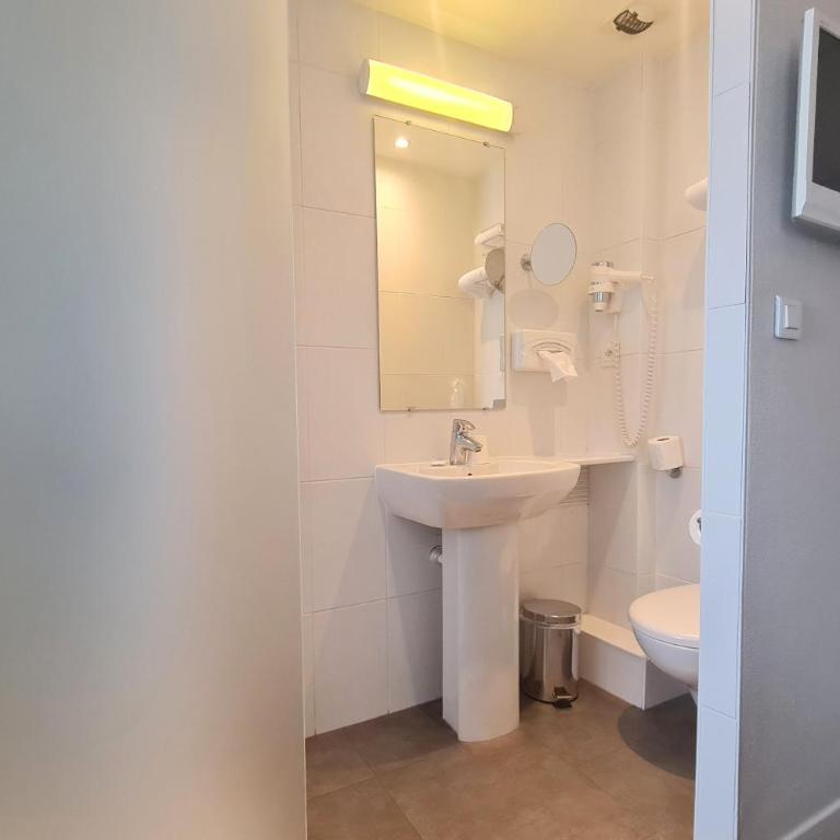 Kyriad Vannes Centre Ville - Chambre Simple - 3