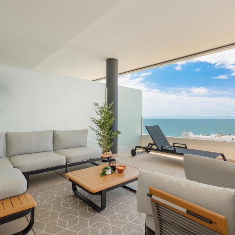 Modern apartment with a large private terrace, pool, sauna, gym, and sea views in Fuengirola - Apartamento de 2 dormitorios con balcón y vistas al mar - 27