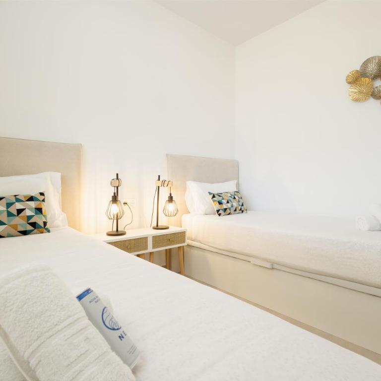 Modern apartment with a large private terrace, pool, sauna, gym, and sea views in Fuengirola - Apartamento de 2 dormitorios con balcón y vistas al mar - 34