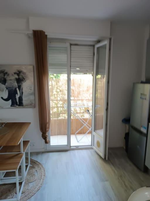 Appartement dans immeuble de Ville - Appartamento con 1 Camera da Letto - 12
