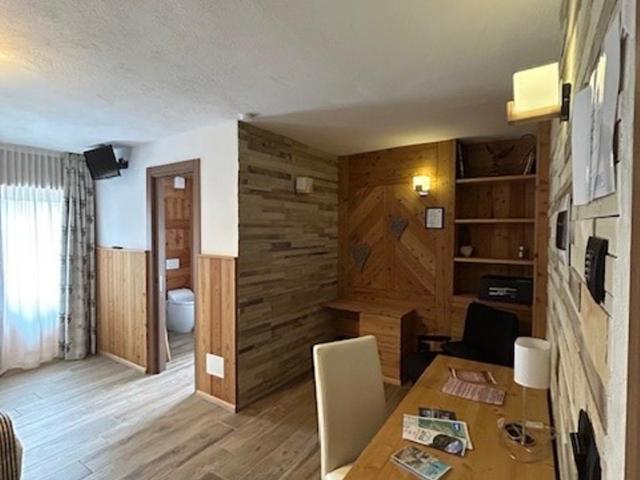 Edelweiss Hotel Champoluc - Camera Tripla con Balcone - 2