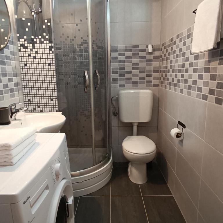 Apartman Casper - One-Bedroom Apartment with Balcony - 7