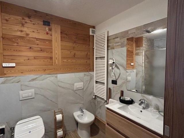 Edelweiss Hotel Champoluc - Camera Familiare con Balcone - 7