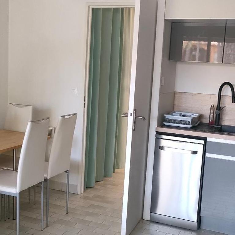 Au petit bonheur 2 - Studio with Sofa Bed - 8